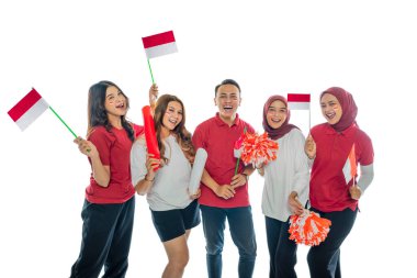 Beyaz arka planda izole edilmiş her spor maçında ülkelerini destekleyen heyecanlı bir ifadeyle Endonezya halkının portresi