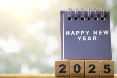 Takvim ya da Not Defteri ve üzerinde 