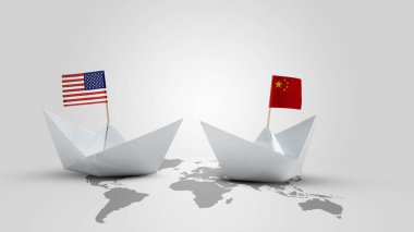 Haritalarında Amerika ve Çin 'in bayrakları olan beyaz bir tekne. Amerika Birleşik Devletleri kavramı ile Çin arasındaki ticaret anlaşmazlığı veya ekonomik çatışma