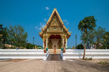 Nakhon Nayok, Mart 05, 2023. Makha Bucha Parkı, 1250 Buda heykeli Makhabucha 'ya tapıyor..