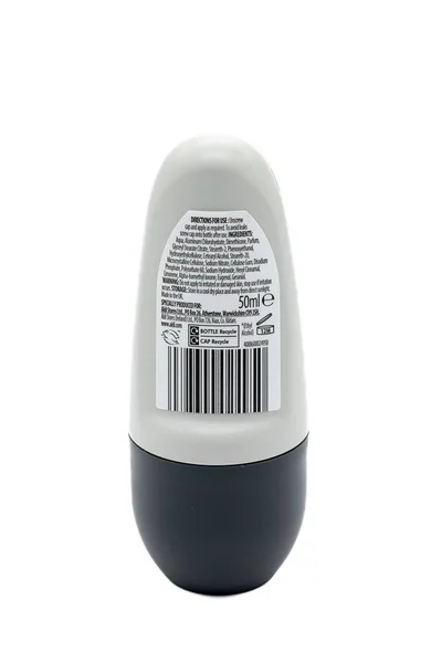 Irvine Escocia Reino Unido Febrero 2023 Etiqueta Trasera Desodorante Sensible — Foto de Stock