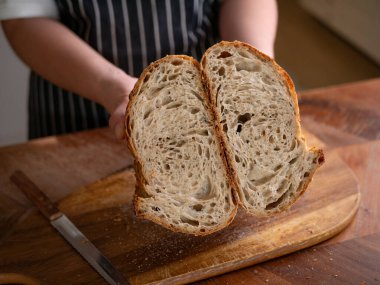 Baker Hand Sunar Ev Yapımı Ekşi Hamur.