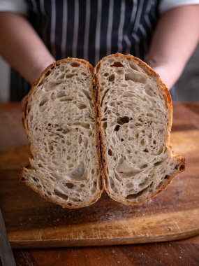 Baker Hand Sunar Ev Yapımı Ekşi Hamur.