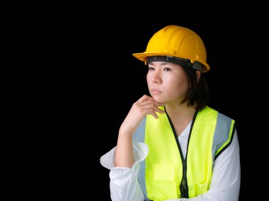 Fabrika kadın işçileri ya da teknisyenler inşaat mühendisi ya da Mimarlık proje yönetimi düşünce planı.