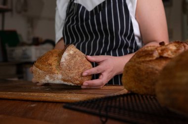 Sanatçı Ekşi Ekmek Fırından yeni çıktı..