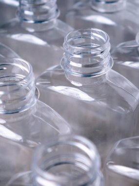İçecek Üretimi için Plastik Şişe Paketleme.