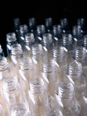 Plastik PET Şişe Üretim Hattı Şişelemeye Hazır.