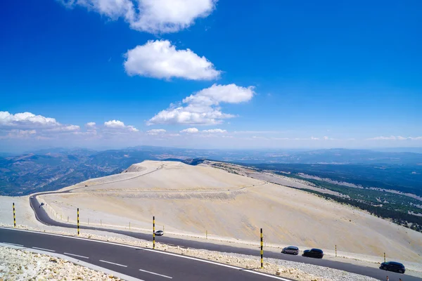モンヴェントゥーの上からの素晴らしい景色 標高1 909メートル 263 この地域で最も高い山であり プロヴァンスの獣 と呼ばれている — ストック写真