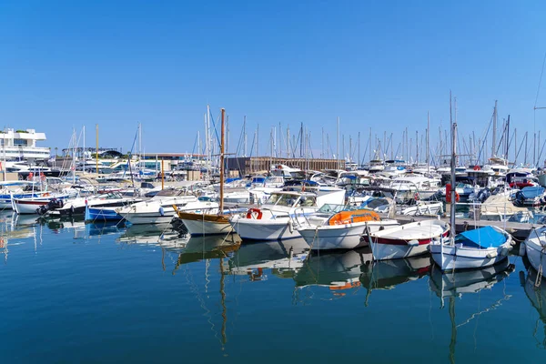 Yachts Boats Cannes Vieux Port Old Harbor — Stock Photo, Image