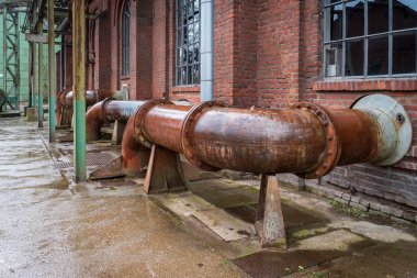 Almanya 'daki Duisburg Nord peyzaj parkı (Landschaftspark Duisburg Nord). Duisburg-Meiderich, Almanya 'da bir parktır. 1991 yılında Latz + Partner (Peter Latz) tarafından geliştirilmiştir.