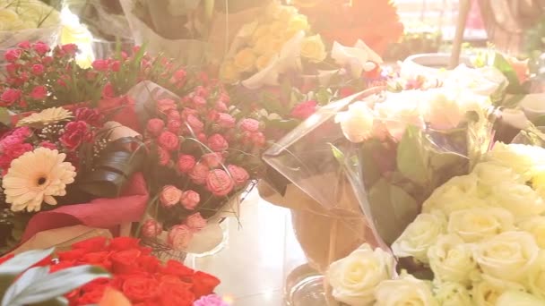 Прекрасный Букет Роз Букет Цветов Букет Роз Цветочном Магазине — стоковое видео