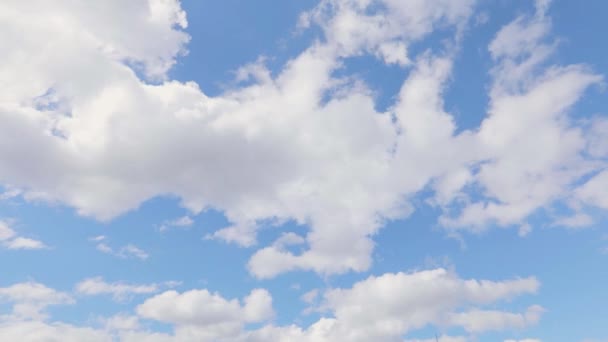 Mooie Wolken Lucht Timelapse Wolken Aan Heldere Hemel Blauwe Lucht — Stockvideo