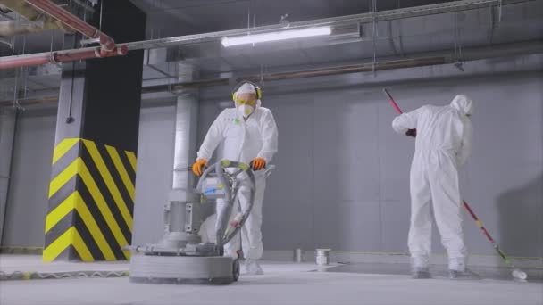 Κατασκευαστές Γυαλίζουν Πάτωμα Ειδικό Εξοπλισμό Τήξη Σκυροδέματος Κατασκευαστές Εργοτάξιο — Αρχείο Βίντεο