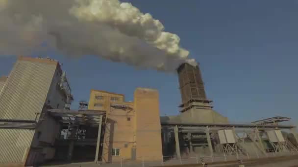 Emissie Van Vaste Stoffen Atmosfeer Visualisatie Van Milieuverontreiniging Witte Rook — Stockvideo