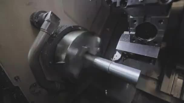 Επεξεργασία Μετάλλων Μηχανή Cnc Δημιουργία Ενός Μεταλλικού Μέρους Μια Μηχανή — Αρχείο Βίντεο