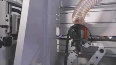 The movement of mechanical parts, the working mechanism of modern machine.