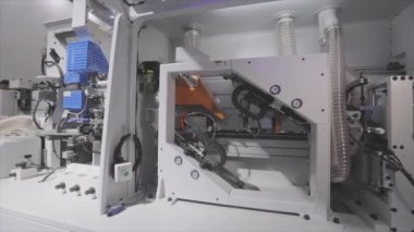 The movement of mechanical parts, the working mechanism of modern machine.