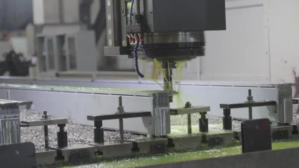 Process Drilling Parts Liquid Cooling Large Machine Tool Plant — Vídeos de Stock