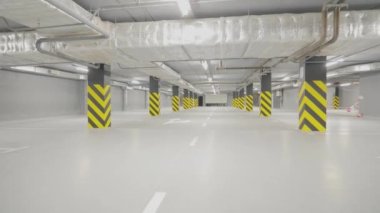 Boş yeraltı otoparkı. Modern boş yeraltı otoparkı. Parlak modern otopark.