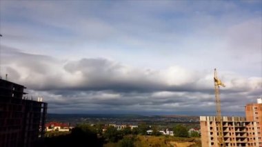 Time lapse of clouds in the city. white clouds time lapse.