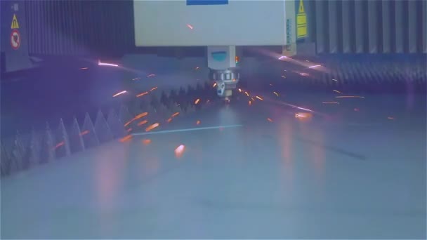 Mesin Pemotong Laser Logam Mesin Pemotong Laser Cnc Ainovatif Laser — Stok Video