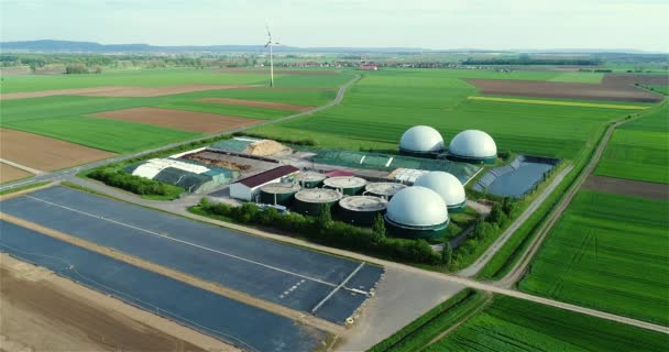 生物质能 生物能 废弃物能 可再生能源 与生物甲烷厂一起产生生物能源 — 图库视频影像