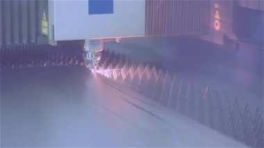 Metal Lazer Kesme Makinesi. Yenilikçi CNC Lazer Kesme Makinesi. Lazer kesici makineleri. Masaüstü Lazer İşleme Makinesi.