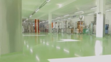 Modern uyuşturucu üretim atölyesi. Kuyrukluyıldız hazırlıkları için atölye çalışması. Güzellik salonunun içinde. endüstriyel iç.