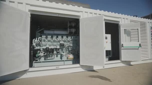 Diesel Industrial Power Generator Generator Exterior Large Industrial Generator Mobile — Stockvideo