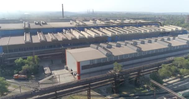 Terbang Atas Pabrik Metalurgi Besar Industrial Eksterior Aerial View Besar — Stok Video