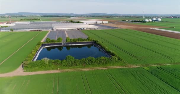 Flight Reservoir Irrigation Agricultural Fields Reservoir Water Agricultural Field Watering — Stockvideo