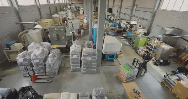 Thermoplastische Spritzgießmaschine Geschäft Mit Maschinen Zur Herstellung Von Kunststoffteilen — Stockvideo