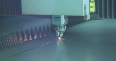 Metal Lazer Kesme Makinesi. CNC Lazer Kesme Makinesi. Lazer kesici makineleri. Masaüstü Lazer İşleme Makinesi.