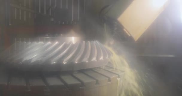 Mesin Untuk Logam Bekerja Mesin Cnc Memproses Bagian Logam Mesin — Stok Video