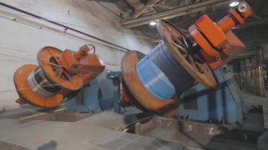 Kablo üretim süreci, kablo fabrikasındaki mekanizma..