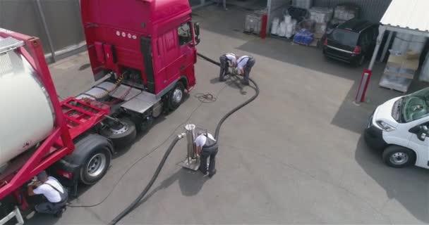 Čerpání Tekutiny Tankeru Továrny Vizualizace Chytré Chemické Továrny Cisternový Vůz — Stock video