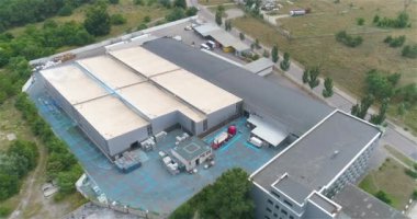 Bir kimya fabrikasının dışı. Kimyasal fabrika üst görünümü. Akıllı bir kimya fabrikasının dışı. Modern kimya fabrikası kavramı