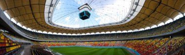 Bükreş, Romanya - 23 Mayıs 2024: Bükreş 'teki Ulusal Arena Stadyumu ile bestelenmiş görüntü (panorama).