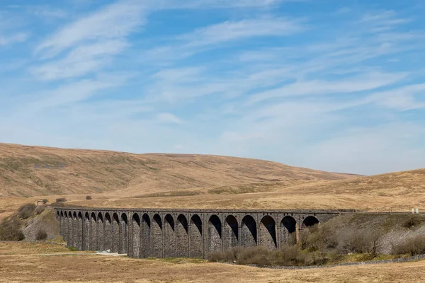 Ribblehead Viaducto Yorkshire Dales Desde Día Verano Del Oeste Ninguna —  Fotos de Stock