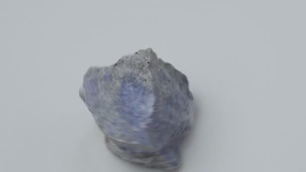 Dumortierite Close Blue Mineral Macro Outdoor Shot Geology White Background — Stock Video