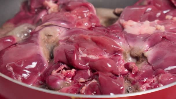 Cucinare Fegato Fritto Una Padella Friggere Primo Piano Ingrediente Alimentare — Video Stock