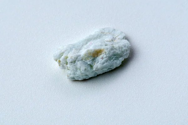 Macro Piedra Albita Mineral Fondo Blanco Cerca Aguamarina Albite — Foto de Stock