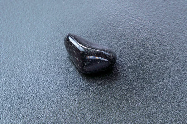 Pedra Mineral Natural Espécime Preto Polido Pedra Preciosa Onyx Fundo — Fotografia de Stock