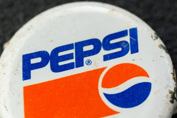 Tyumen Oroszország Február 2023 Vintage Pepsi Cola Metal Cap Close — Stock Fotó