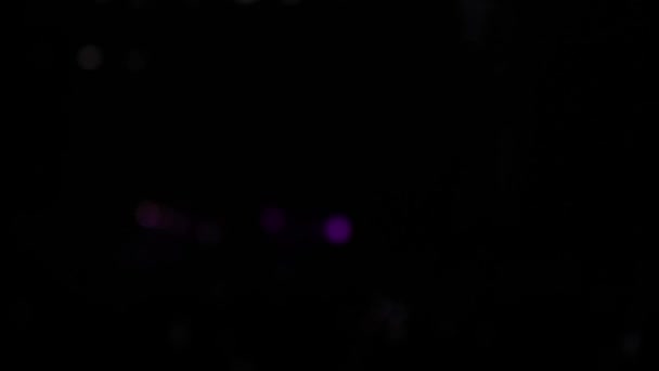 Розмитий Неорієнтований Вигляд Концерту Неорієнтовані Люди Сцені Вибірковий Фокус — стокове відео
