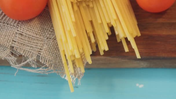 Pasta Italiana Espagueti Fondo Alimentos Crudos Textura Cerca Enfoque Selectivo — Vídeos de Stock
