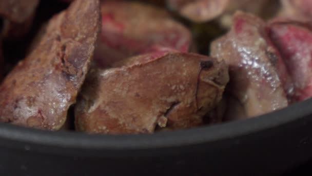 Hígado Pollo Frito Con Sabores Salados Jugosa Ternura — Vídeos de Stock