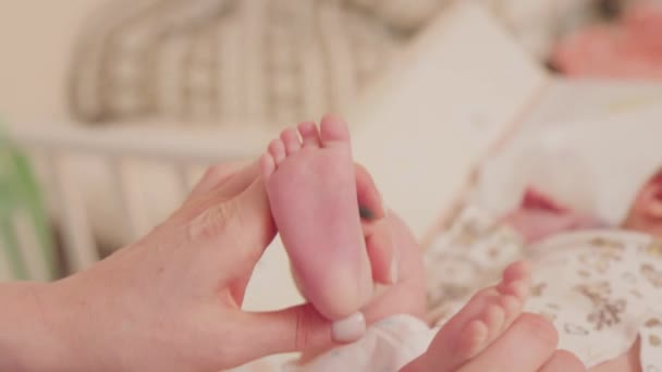 Tender Moments Parenthood Captured Cozy Nursery Serene Afternoon — Stock Video