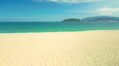 Stand Up Paddle Recreation Fitness. Yaz sporu tatili. Sup Board Seyahat Sup Sörf Yüzme. Sport Travel Paddles Kürek Çekme Panosu. Watersport Yüzen Paddleboardcu Sörf Tahtası Spor Eğlencesi.