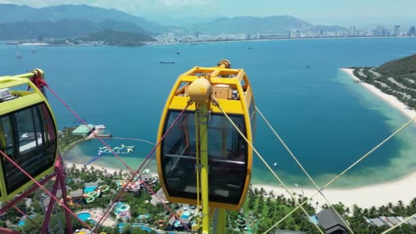 Vietnam Nha Trang Vinpearl Side View Ferris Wheel Cabin Vinpearl — Stock Video